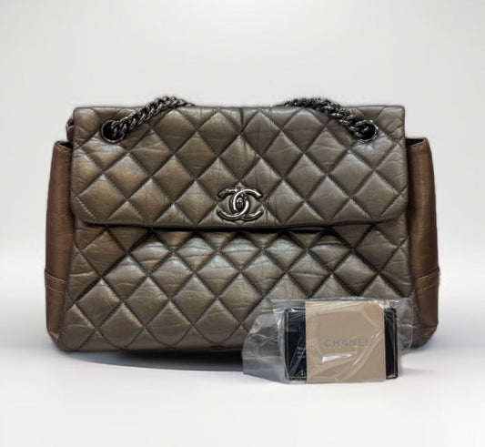 CHANEL Matelasse Lambskin Double Chain Shoulder Bag