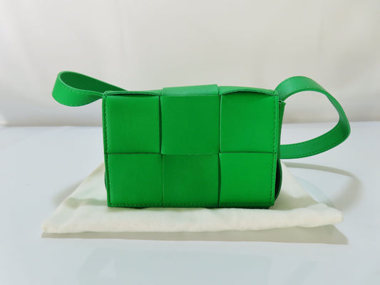 BOTTEGA VENETA Intrecciato Cassette Green Shoulder Bag