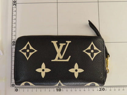 LOUIS VUITTON Monogram Empreinte LV Mono Bicolor Empreinte Zippy Wallet M80481 Wallet