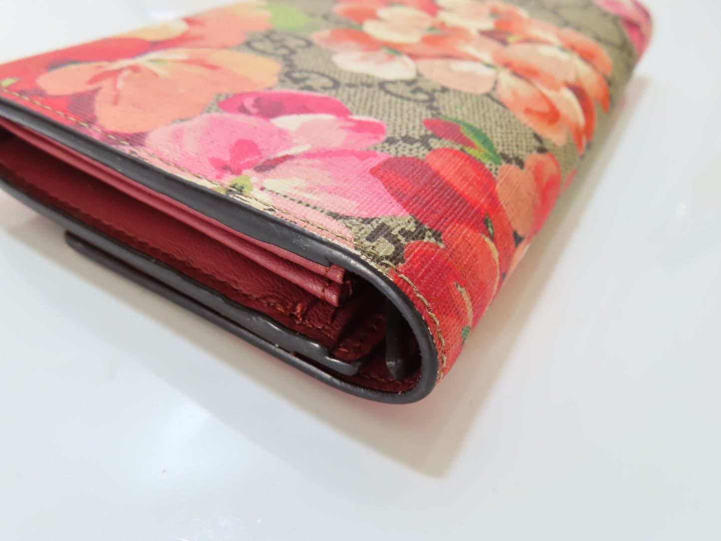 GUCCI GUCCI 404070 GG Supreme Blooms Continental Wallet