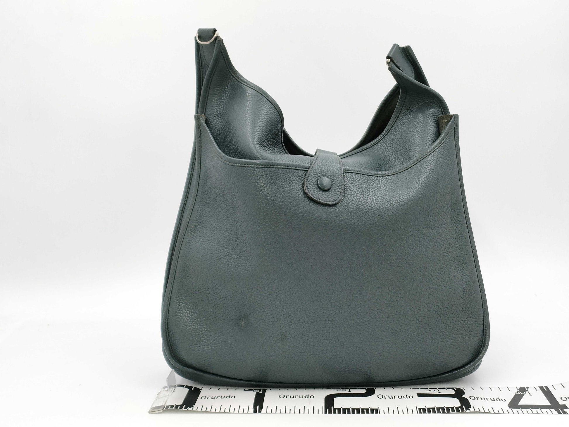 HERMES Evelyn III TGM Taurillon Clemence Cobalt Silver Hardware P Stamp Shoulder Bag