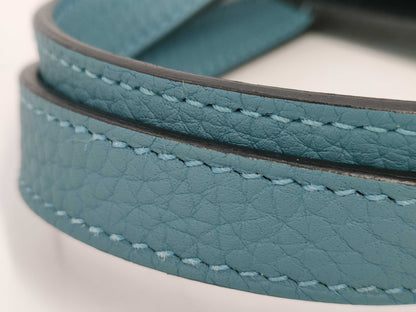 HERMES Arzan 25 Verso Shoulder Bag in Taurillon Clemence Leather, New Blue Jean Leather, Caban, GD Hardware, B Stamp