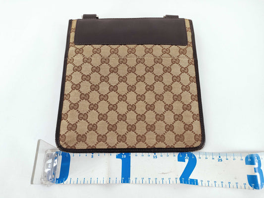 GUCCI GG Canvas Shoulder Bag Gucci GG Canvas Shoulder Bag