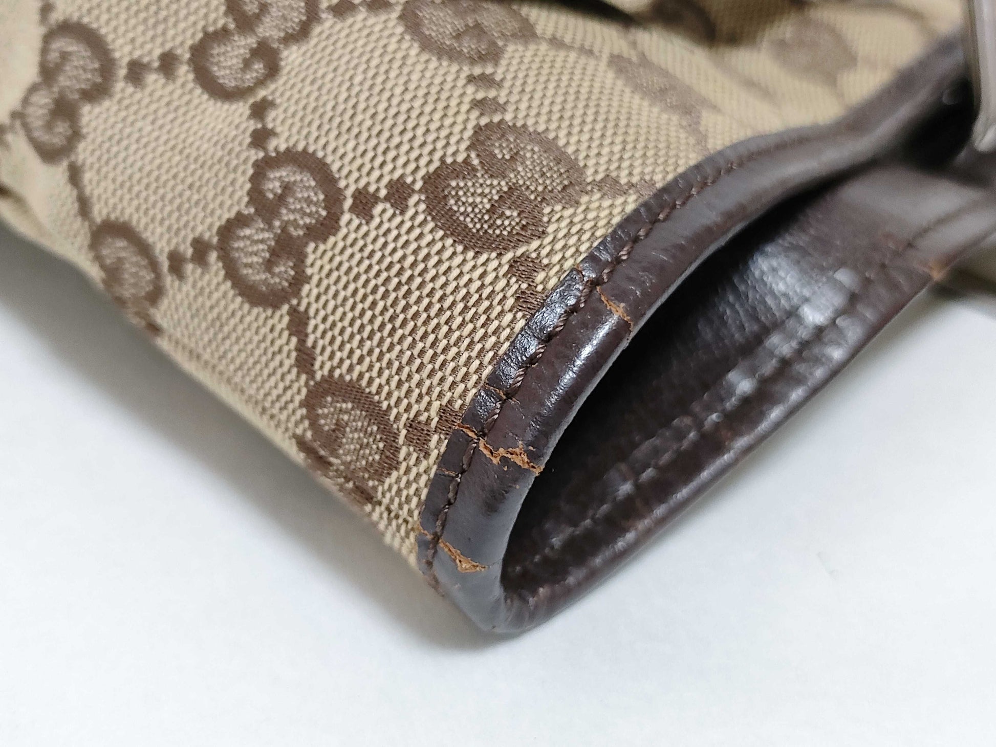 GUCCI GG Canvas Tote Bag Gucci GG Canvas Tote Bag