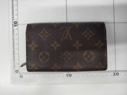LOUIS VUITTON Monogram Louis Vuitton Monogram Wallet