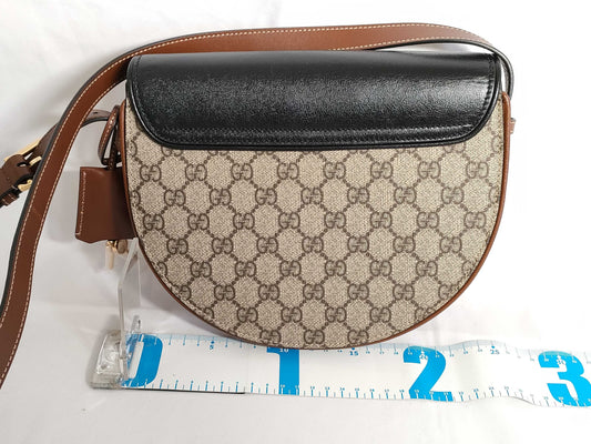 GUCCI GG Shoulder Bag with Dust Bag