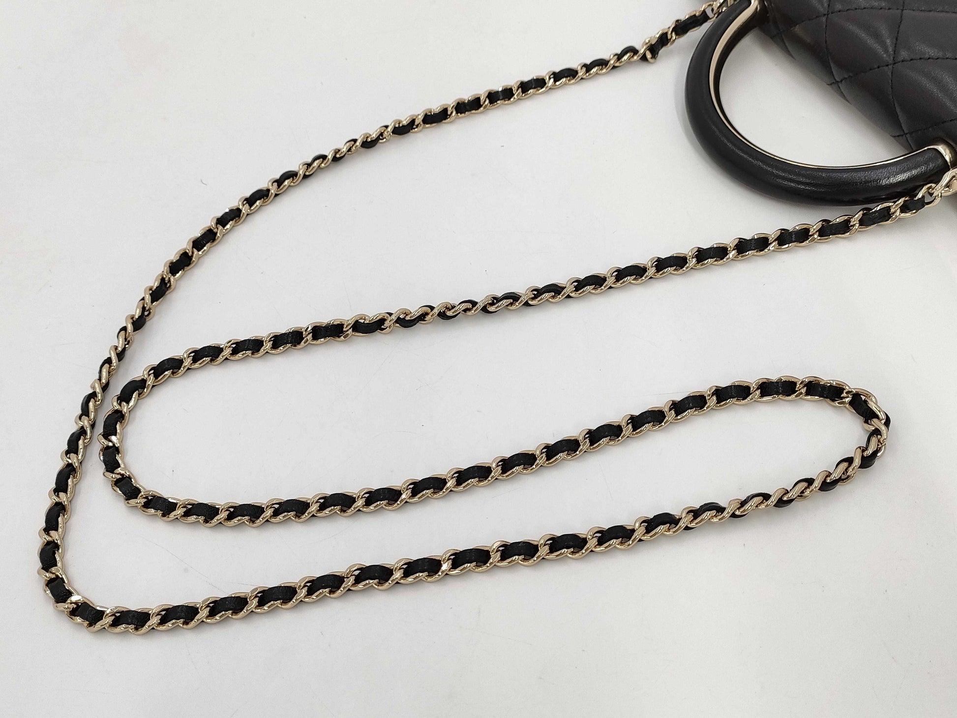 CHANEL CHANEL Lamb Matelasse Chain Black Shoulder Bag with Serial Number