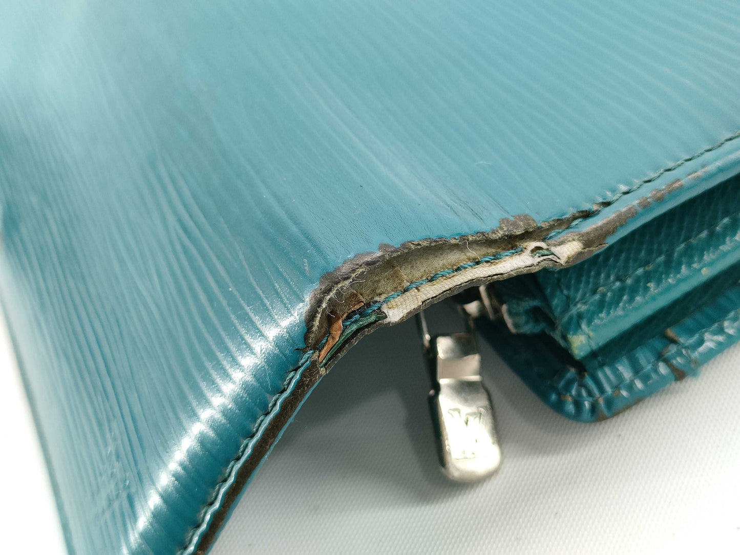 LOUIS VUITTON Epi Leather Long Wallet 3-Piece Set
