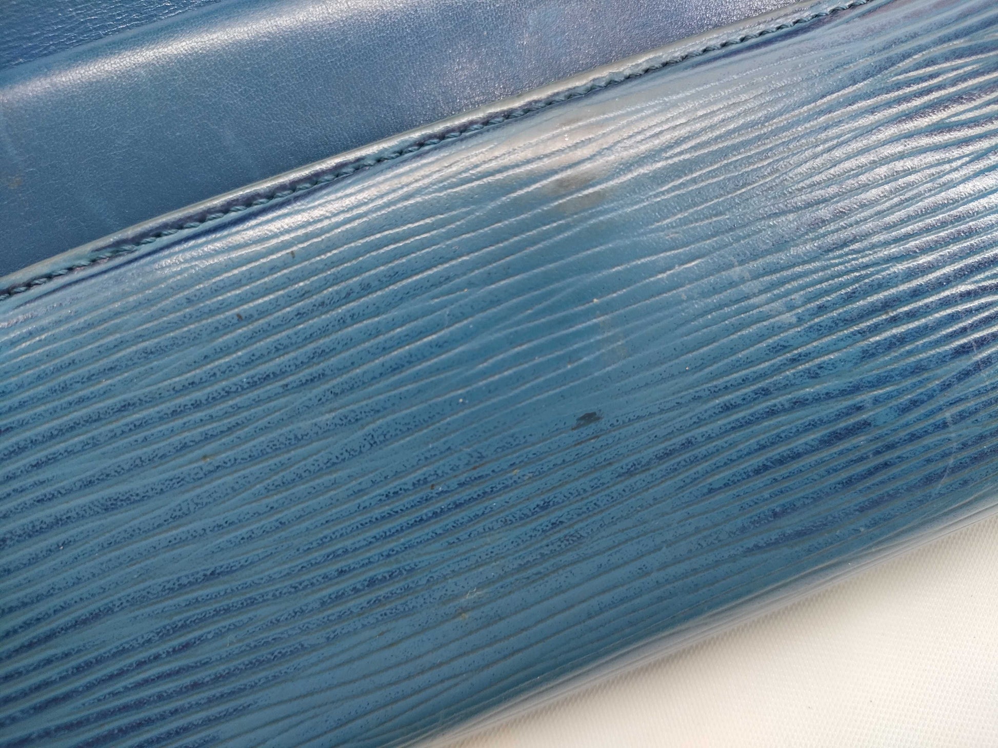 LOUIS VUITTON Epi Leather Long Wallet 3-Piece Set