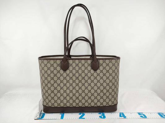 GUCCI Double G Medium GG Supreme Tote Bag