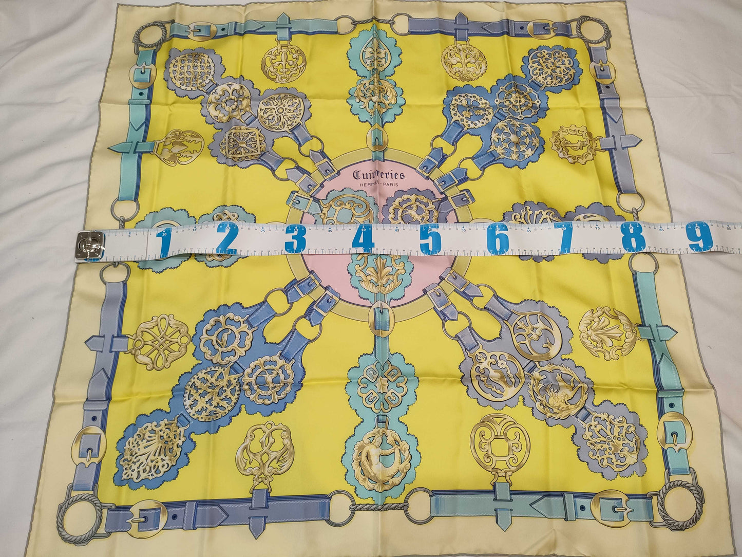 HERMES Carre Hermes Scarf Collection Scarf