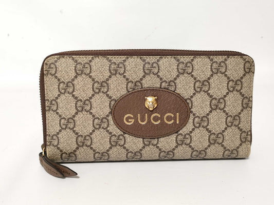GUCCI GG Supreme Wallet with Box and Dust Bag