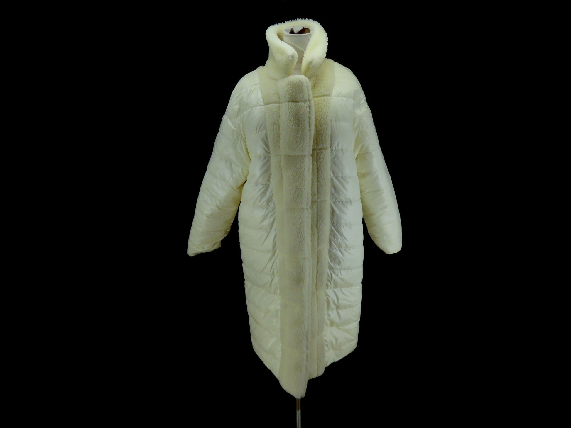 MONCLER Fluffy Boa Long Jacket Size 1