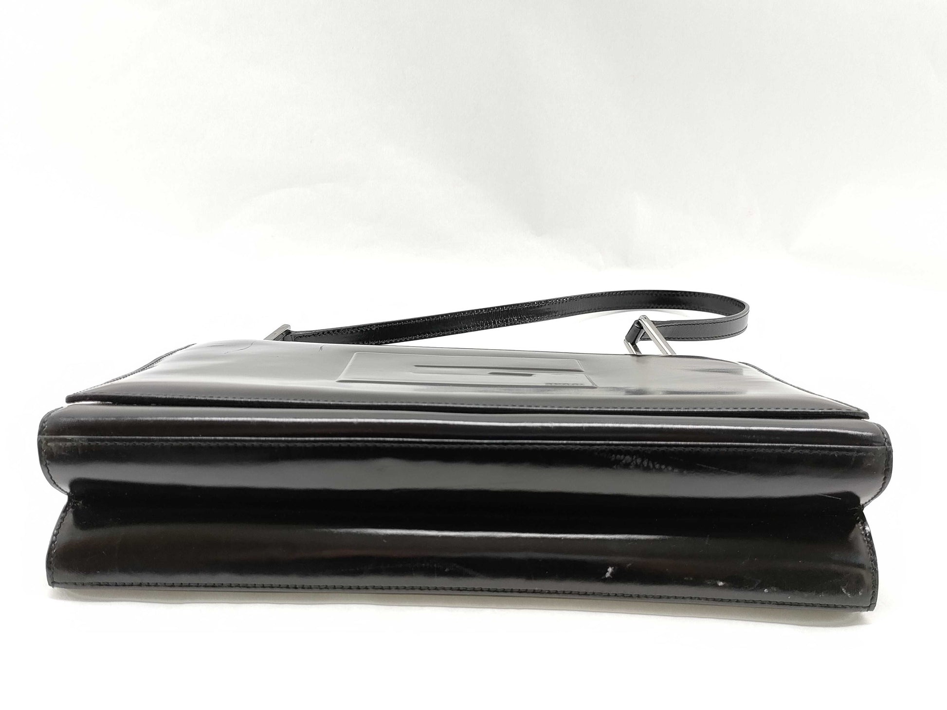 GUCCI Leather One-Shoulder Bag 001 3033
