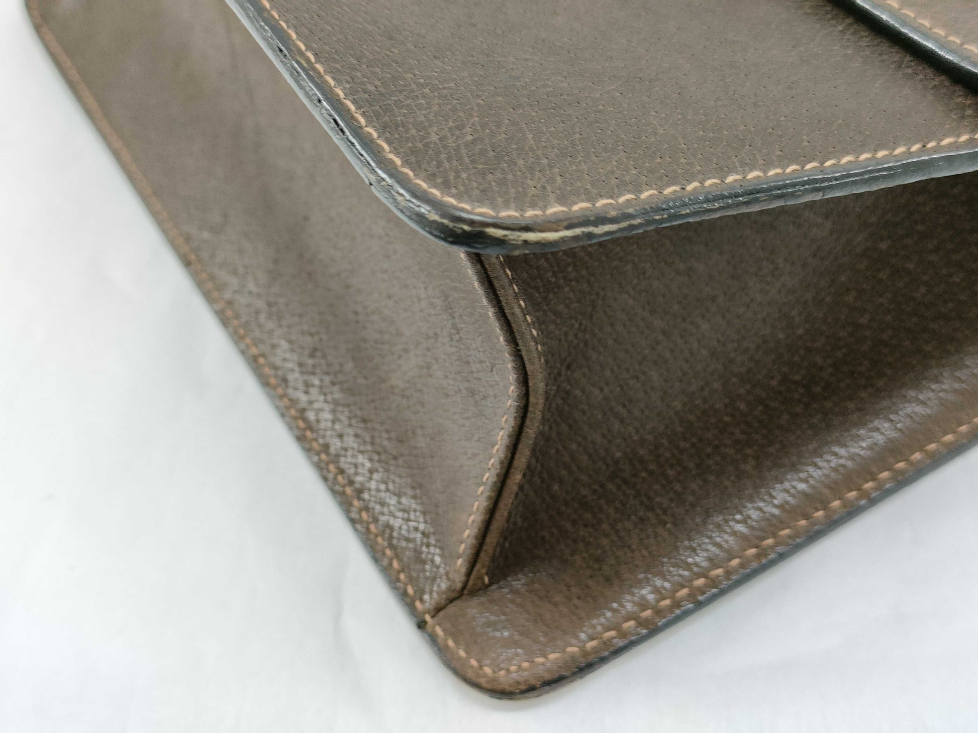 GUCCI Old Gucci Leather Shoulder Bag