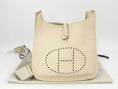 HERMES Evelyne III X Stamp Shoulder Bag