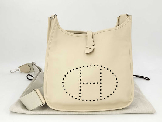 HERMES Evelyne III X Stamp Shoulder Bag