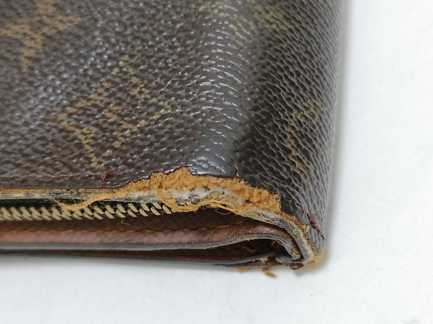 LOUIS VUITTON Monogram Louis Vuitton 5-Piece Wallet Set