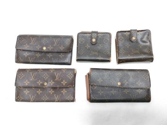LOUIS VUITTON Monogram Louis Vuitton 5-Piece Wallet Set