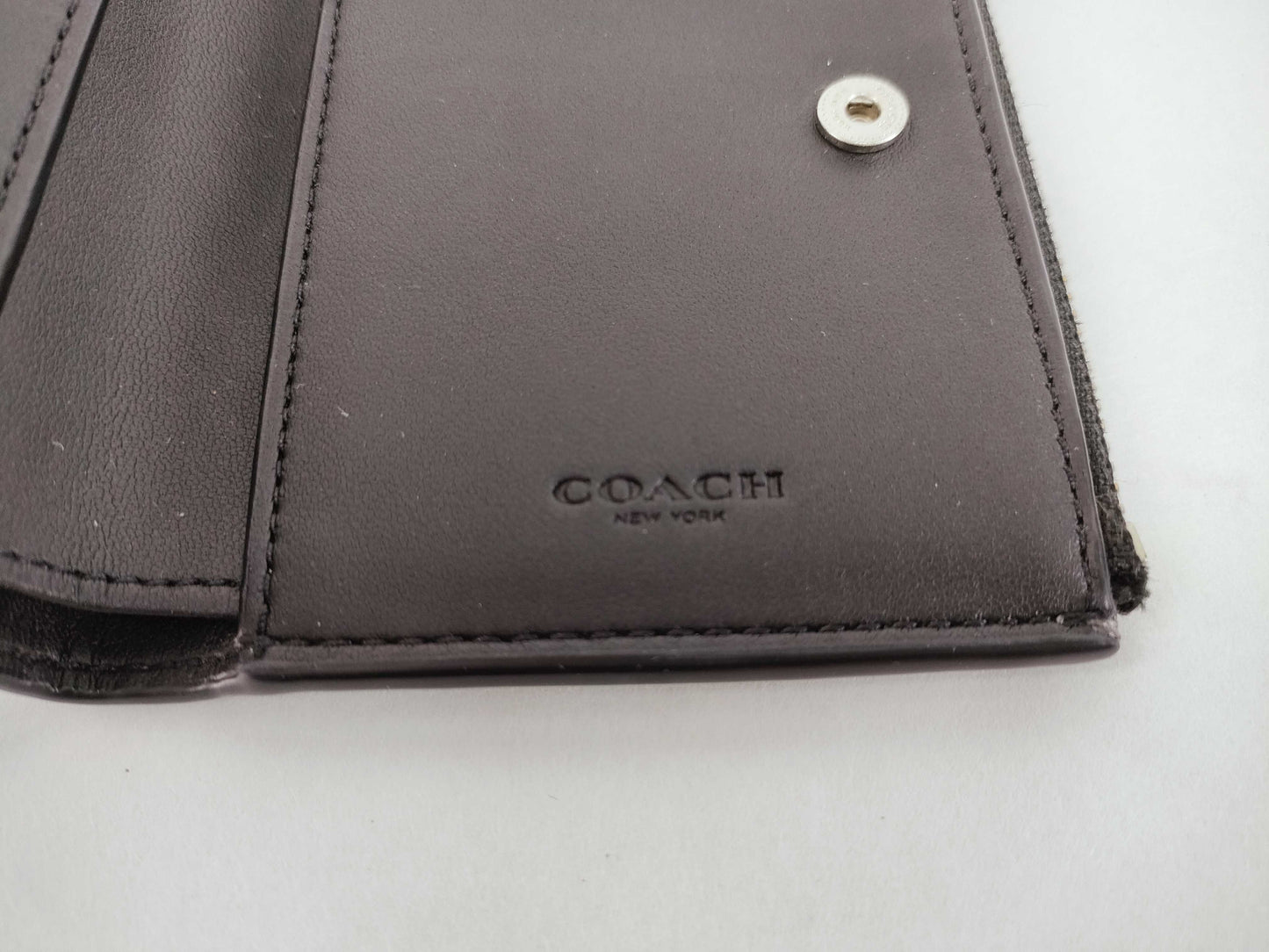 COACH Leather Compact Wallet and Coin Case Set 