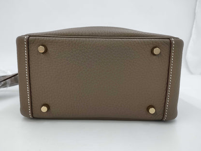 HERMES Lindy Mini Taurillon Etoupe Shoulder Bag with GD Hardware and Double Stamp