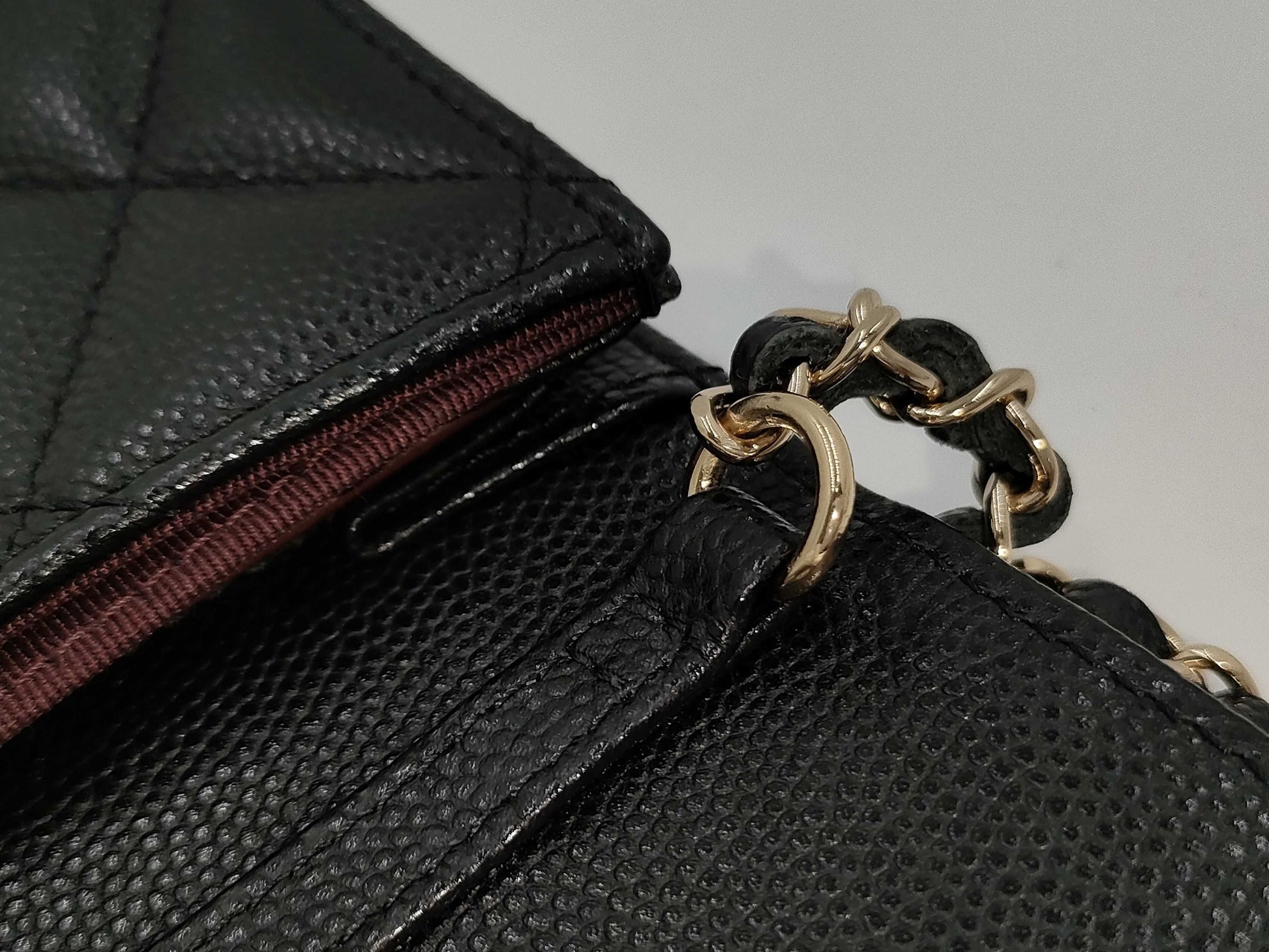 CHANEL CHANEL Matelasse Caviar Leather Chain Shoulder Wallet with GD Hardware Shoulder Bag