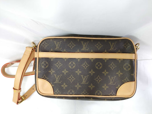 LOUIS VUITTON Monogram Trocadero Shoulder Bag