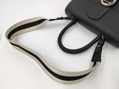 Brillant Black Canvas Strap Handbag