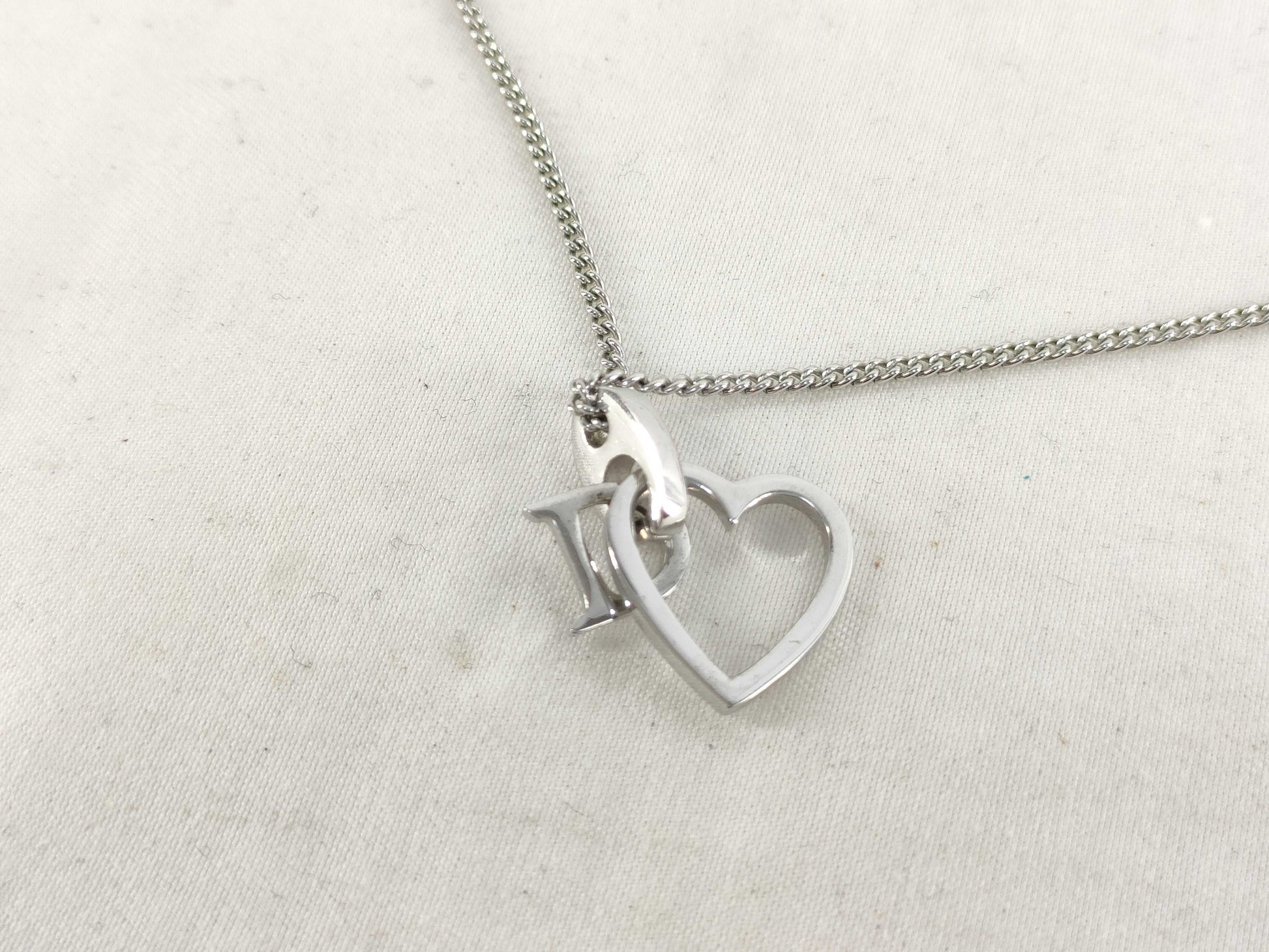 (10461_0358) Dior Dior Necklace Heart CD Logo Necklace