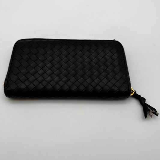 (10461_0278) BOTTEGA VENETA Intrecciato Round Zipper Color Black No Accessories Wallet