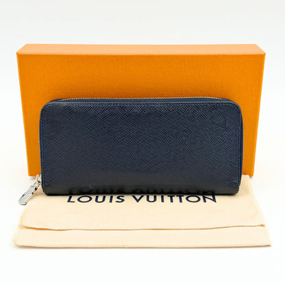 LOUIS VUITTON Taiga Zippy Wallet Vertical M30510 Wallet Box and Storage Bag Included