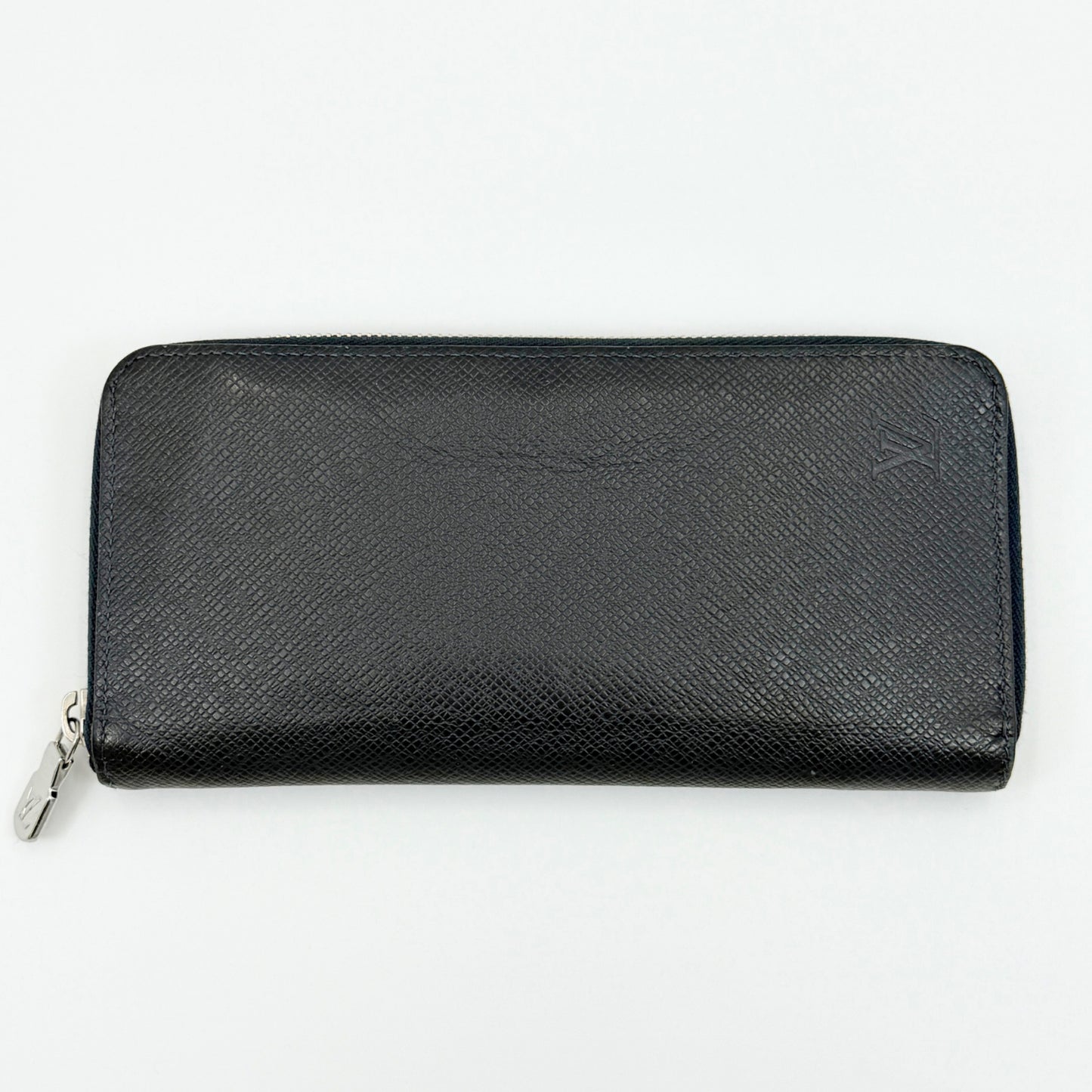 LOUIS VUITTON Taiga Zippy Wallet Vertical M30510 Wallet Box and Storage Bag Included