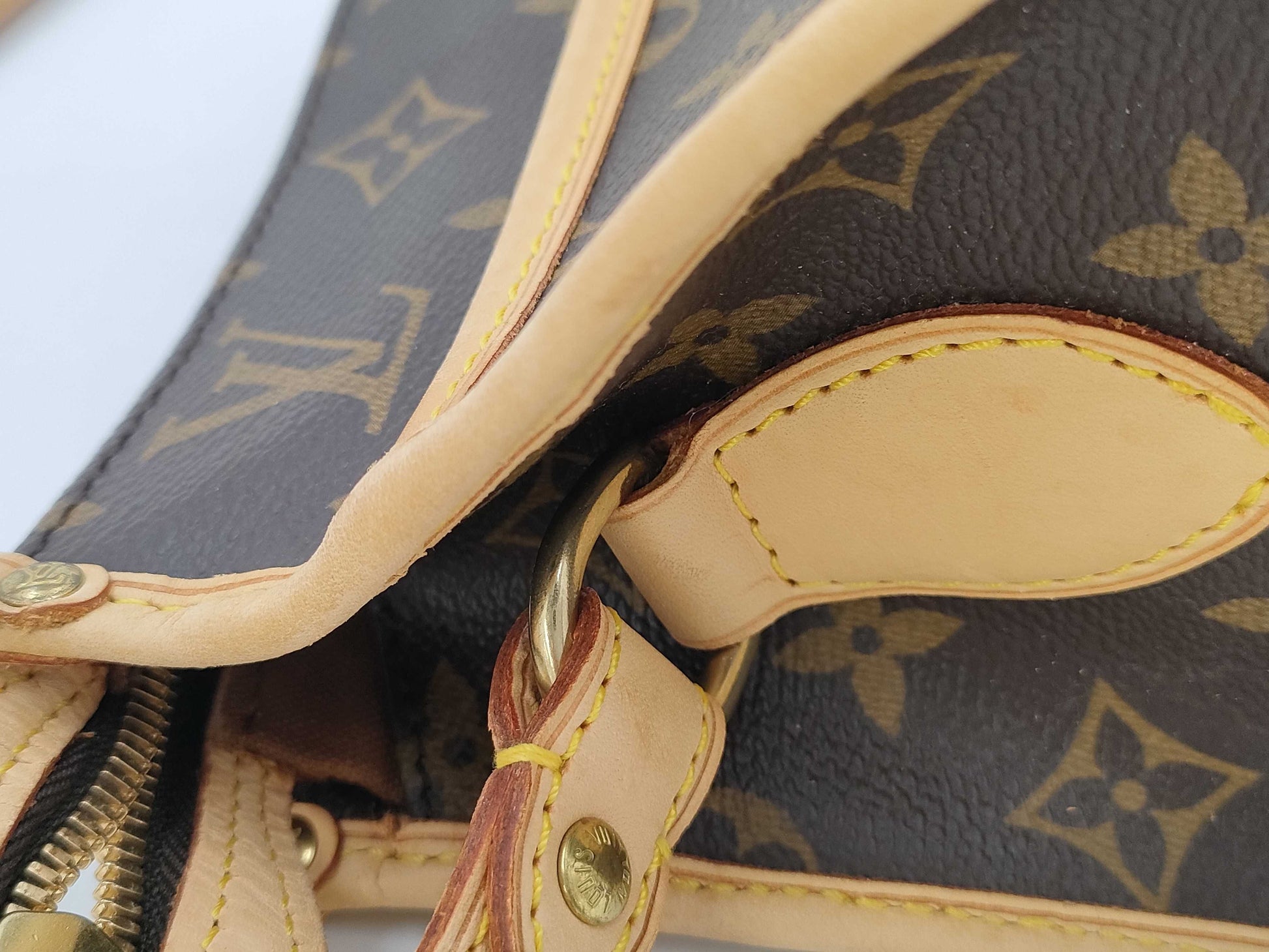 LOUIS VUITTON Monogram Popincourron Shoulder Bag