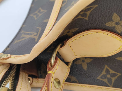 LOUIS VUITTON Monogram Popincourron Shoulder Bag