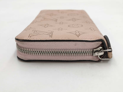 LOUIS VUITTON Mahina Zippy Wallet