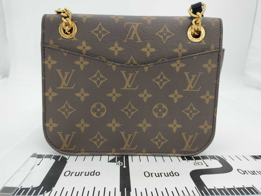 LOUIS VUITTON Monogram Passy M45592 RFID Shoulder Bag