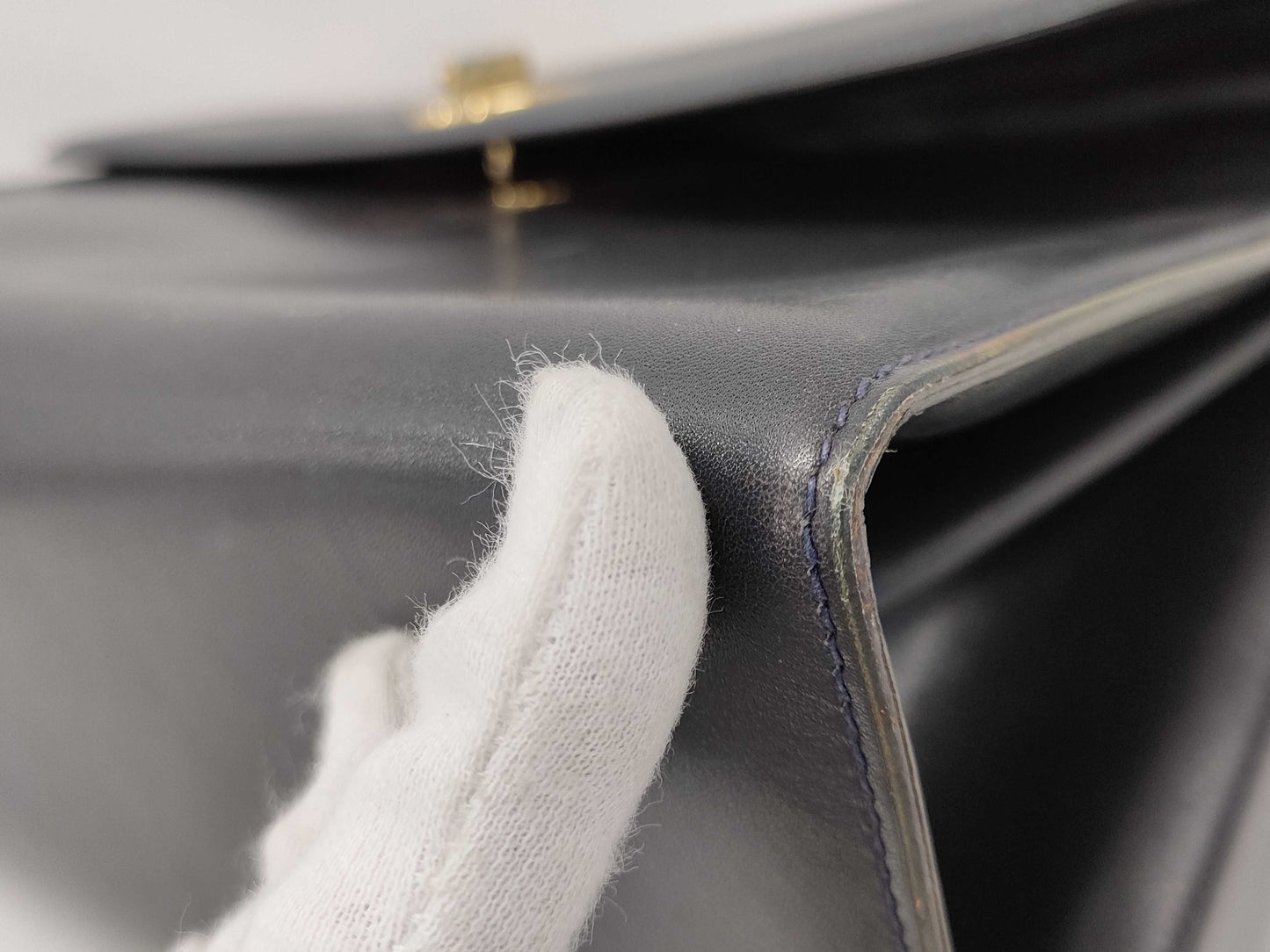 GUCCI Gucci Leather Hand Bag in Navy