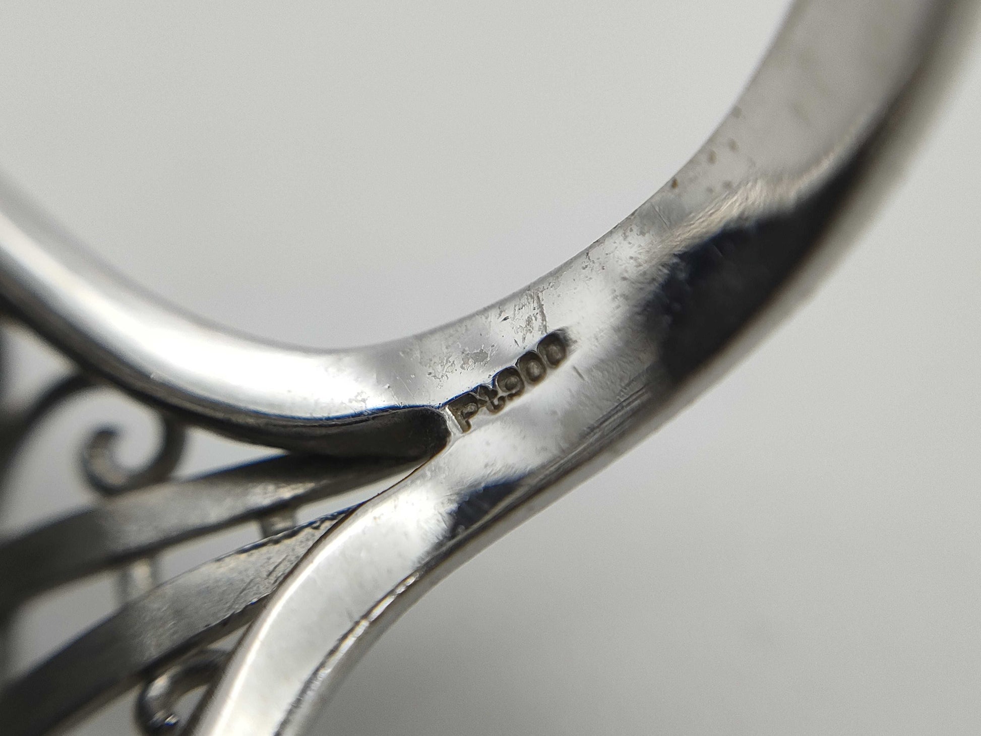 Colored Stone PT900 Ring 24.3g 