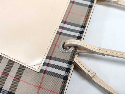 BURBERRY Nova Check Handbag Beige