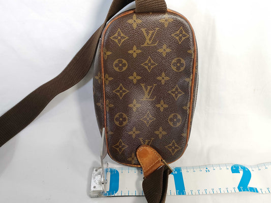 LOUIS VUITTON Monogram Pochette Ganju Shoulder Bag M51870