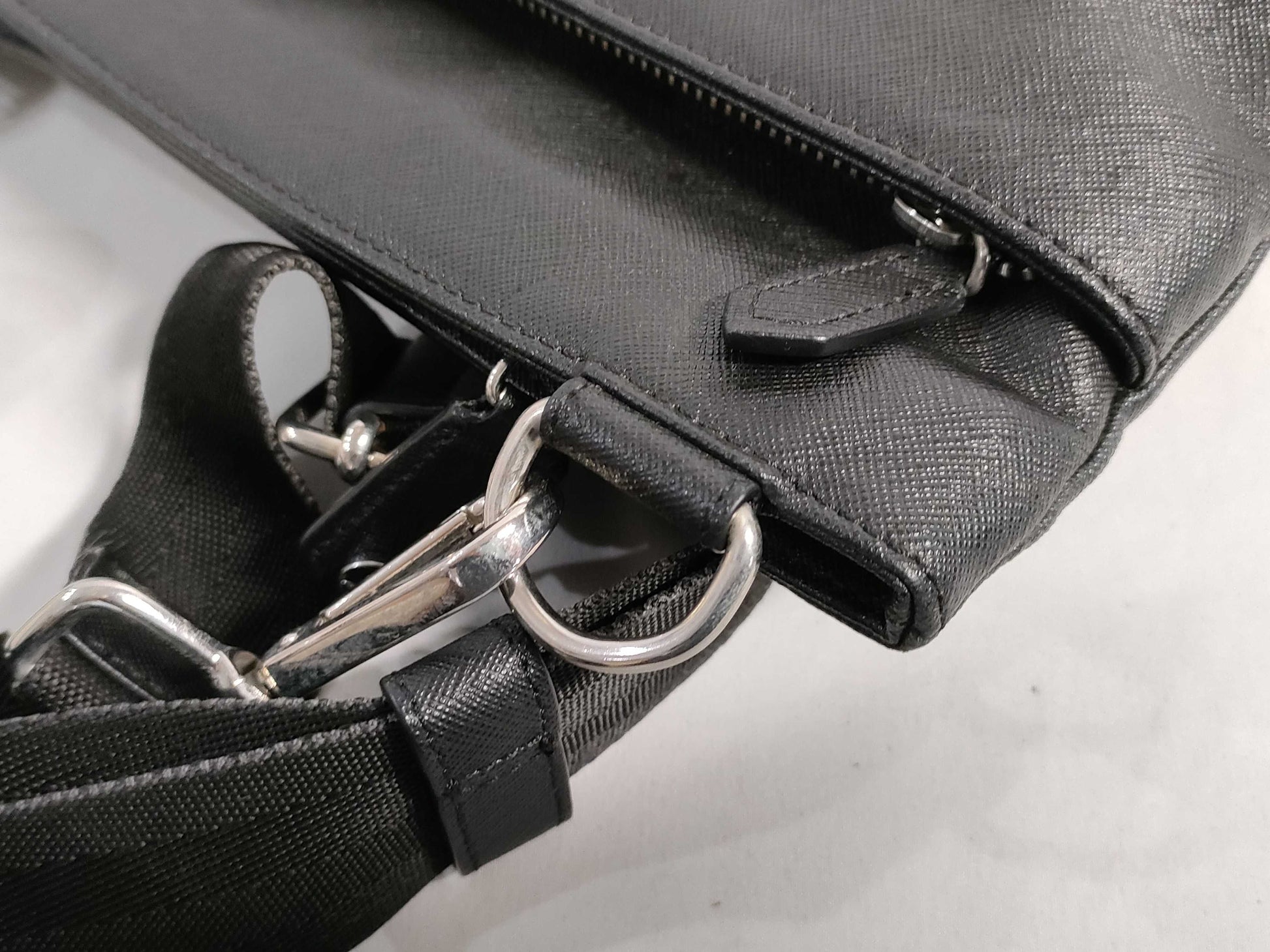 Vivienne Westwood Vivienne Westwood Orb Shoulder Bag in Black