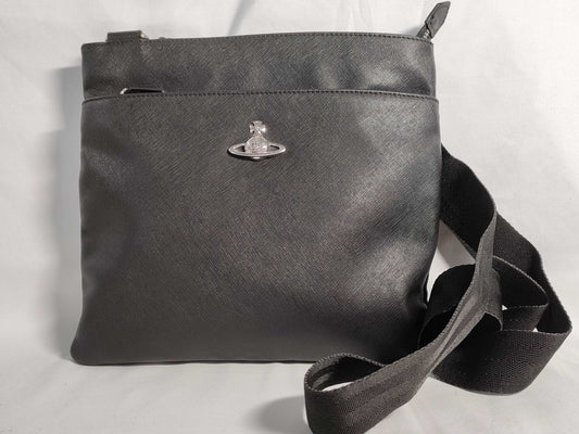 Vivienne Westwood Vivienne Westwood Orb Shoulder Bag in Black