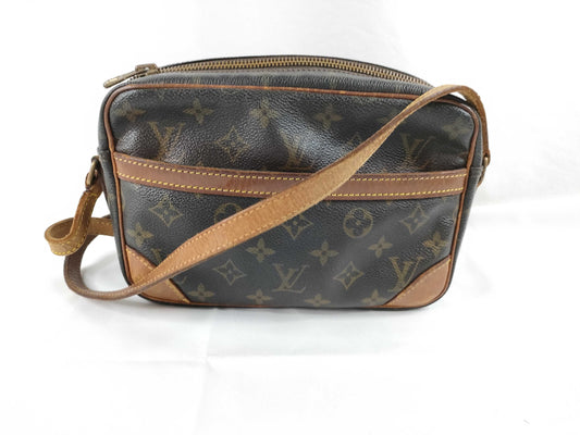 LOUIS VUITTON Monogram Louis Vuitton M51276 Trocadero 24 FH8912 Shoulder Bag Monogram Shoulder Bag