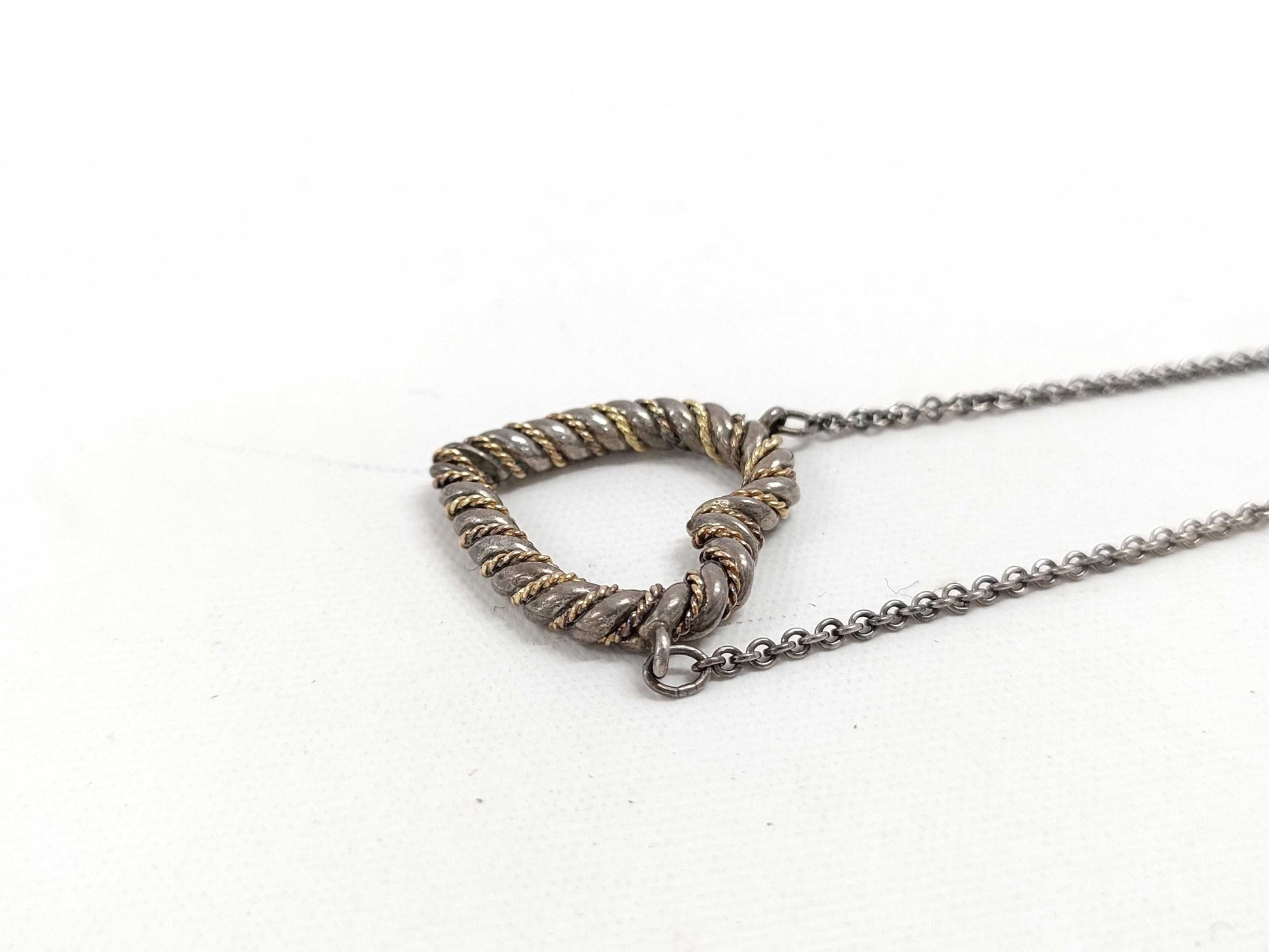 Tiffany & Co. Twisted Heart Necklace 750/925 Silver Necklace
