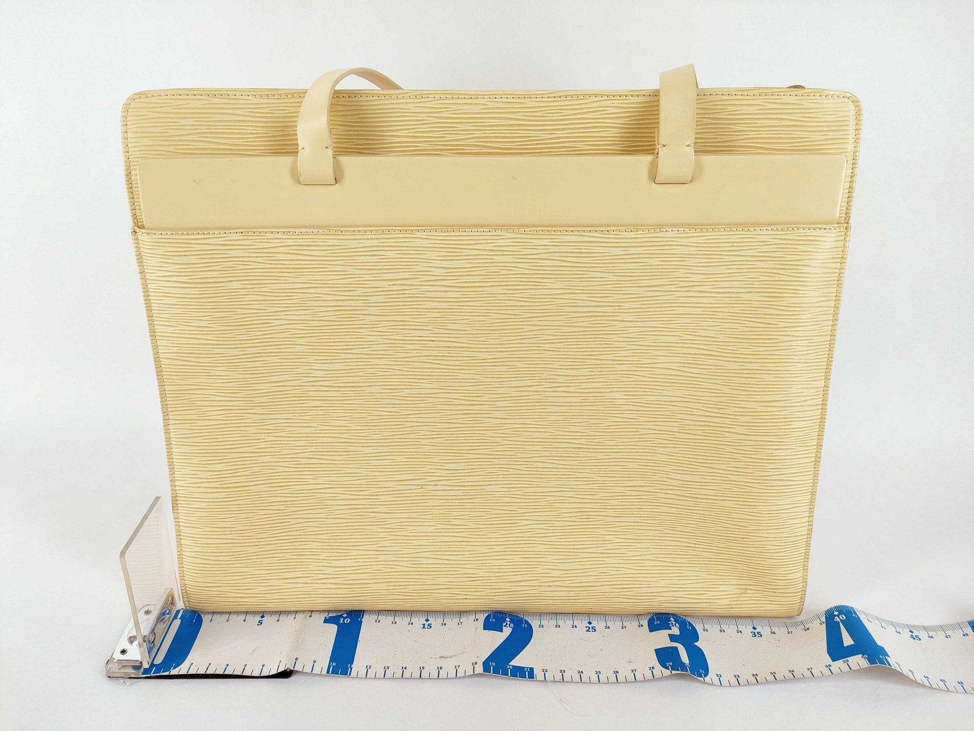 LOUIS VUITTON Epi Croisette GM M5250A LW0030 Tote Bag
