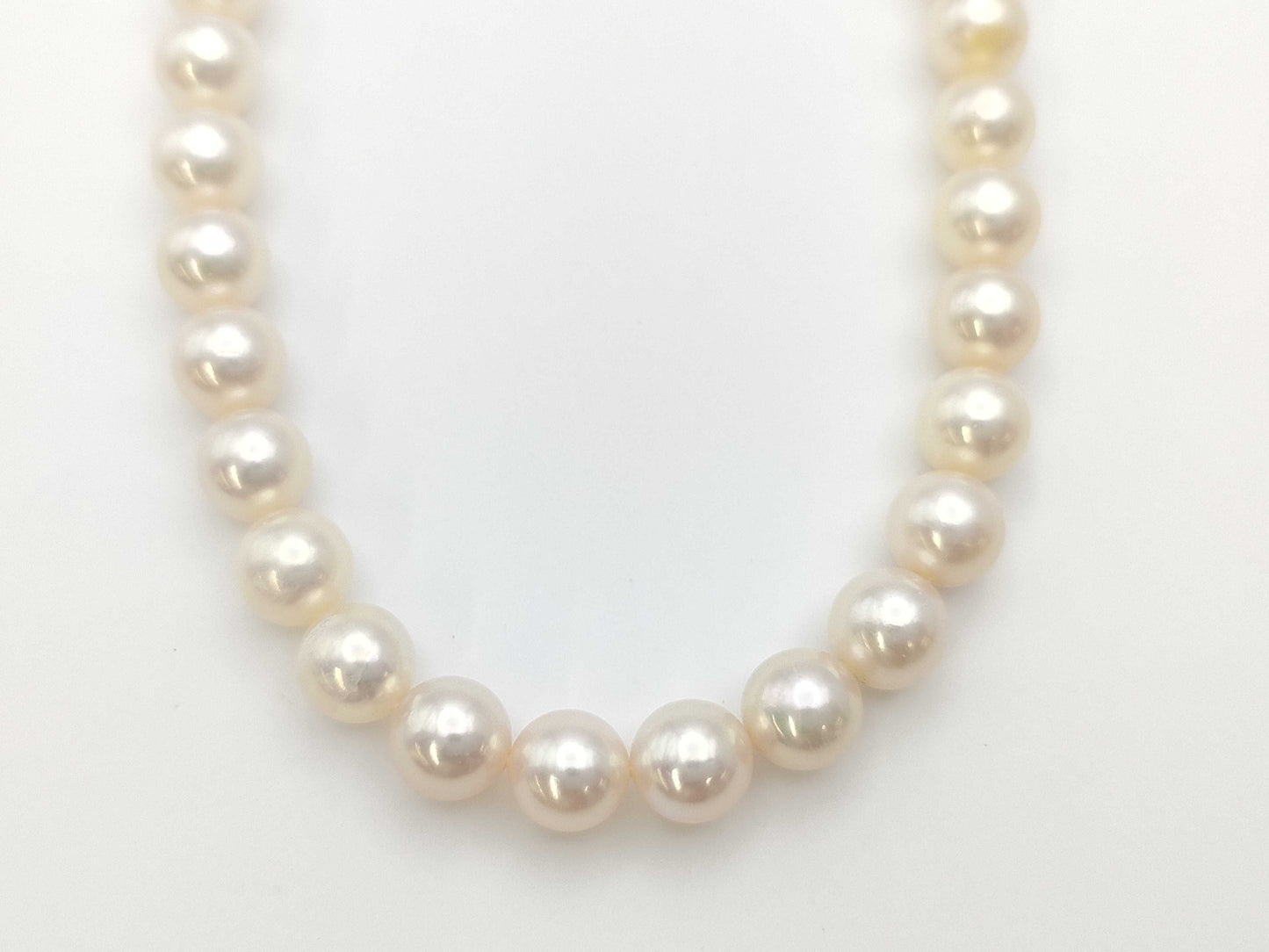 TASAKI Pearl Necklace, approx. 6.5-6.9mm diameter, sterling silver, 26.8g 