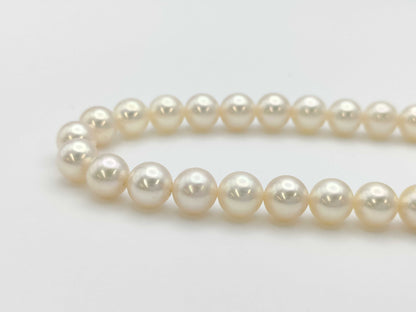 TASAKI Pearl Necklace, approx. 6.5-6.9mm diameter, sterling silver, 26.8g 
