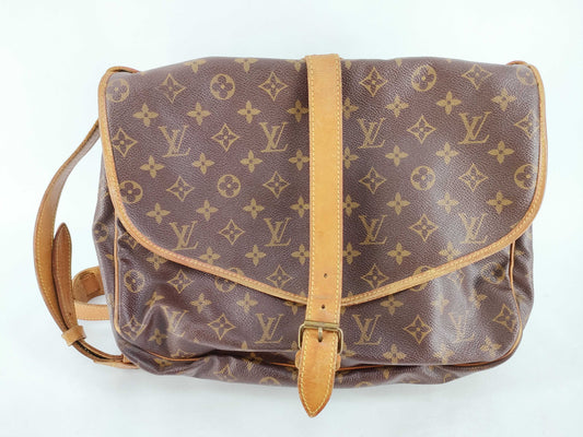 LOUIS VUITTON Monogram LV Monogram Saumur 35 M42254 AR0940 Shoulder Bag