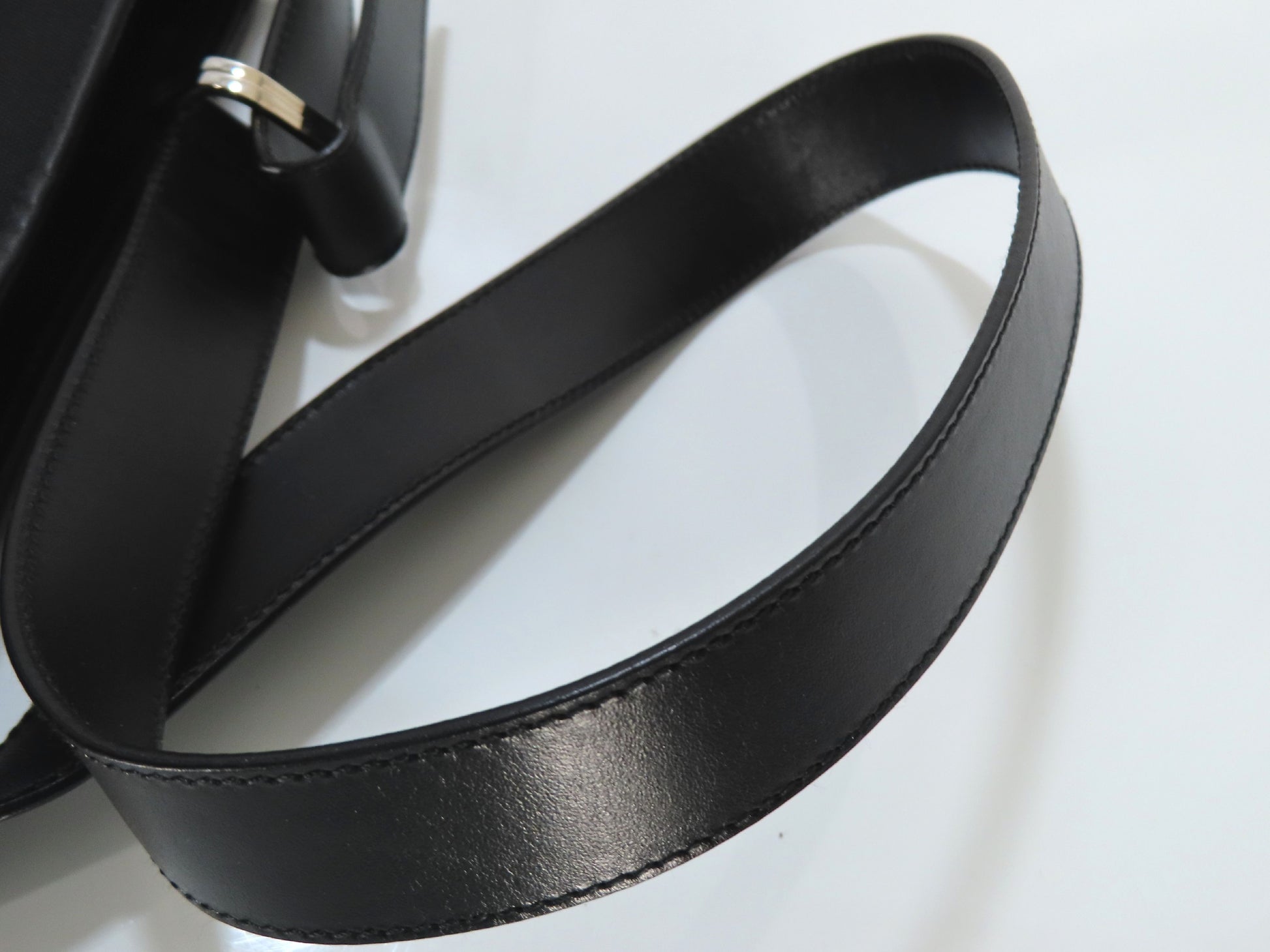 GUCCI Nylon Canvas and Leather Shoulder Bag 019・0422 3444 Black Shoulder Bag