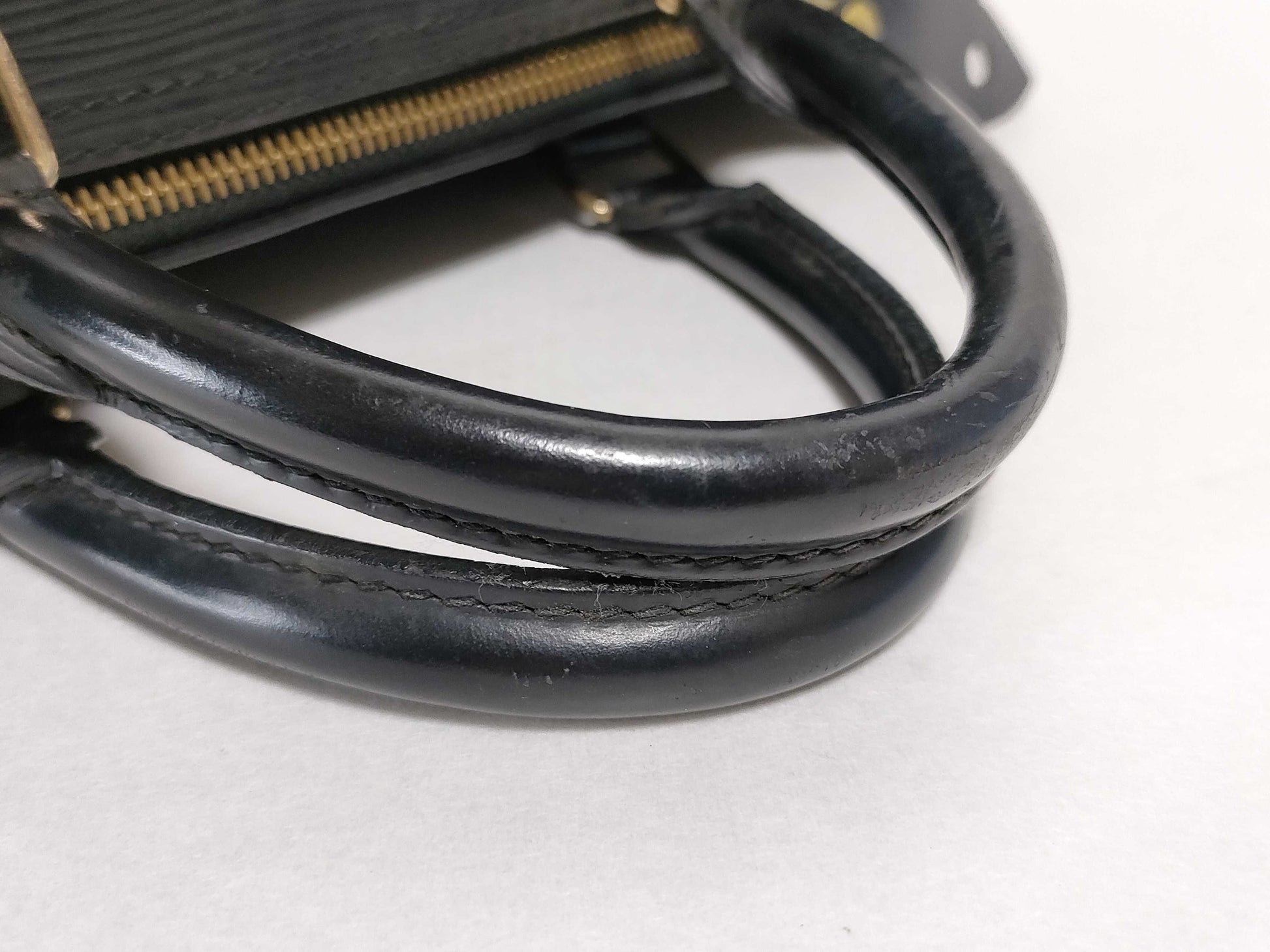 LOUIS VUITTON Epi LV Epi Speedy 30 M59022 VI0913 Handbag